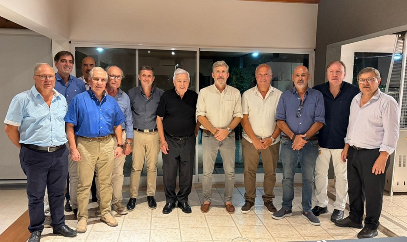 El gobernador y el sector empresario coincidieron en impulsar reformas y cadenas estratégicas de val