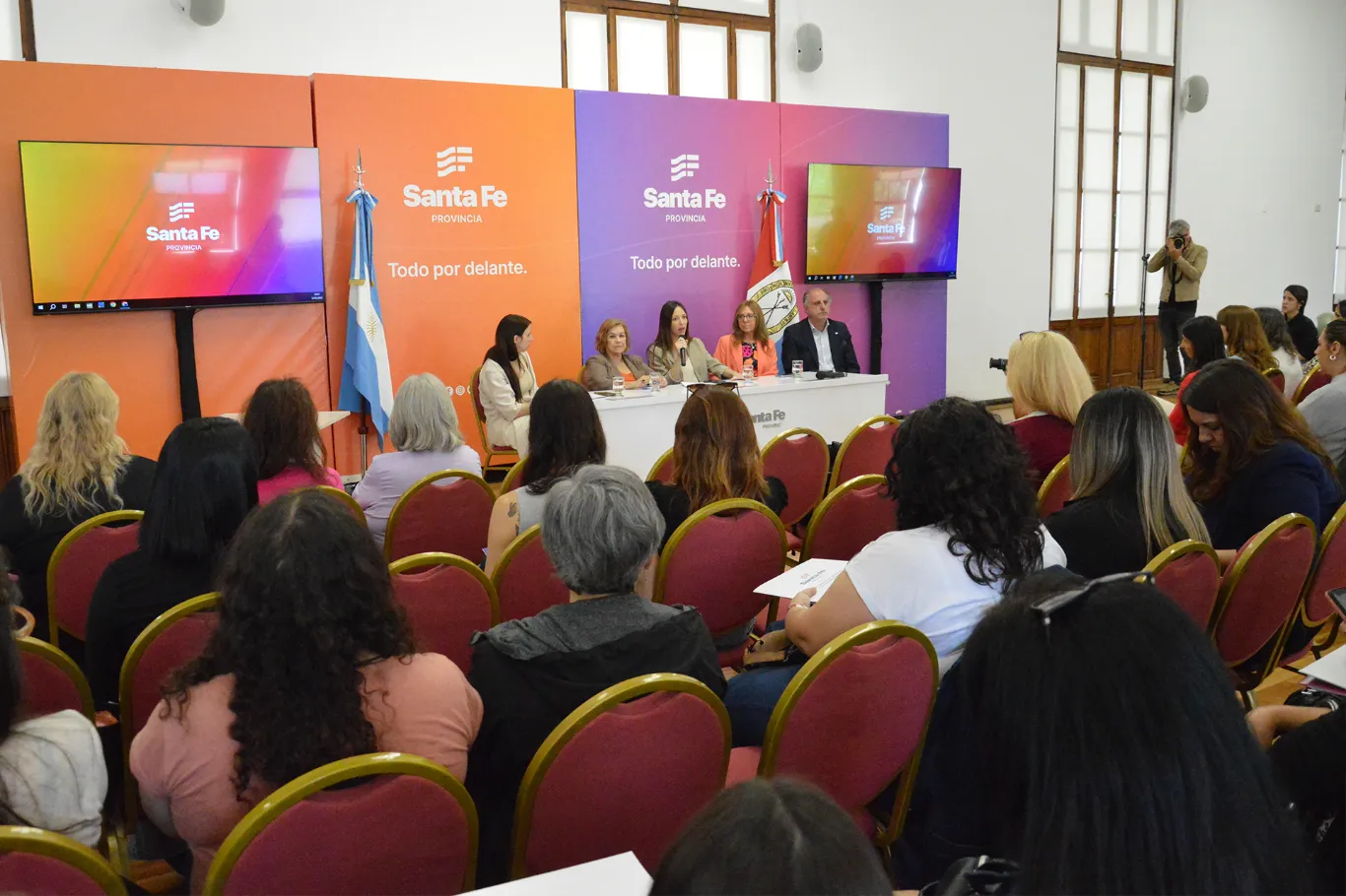 Región Centro acordó una red de alojamiento transitorio para personas en situación de violencia de g