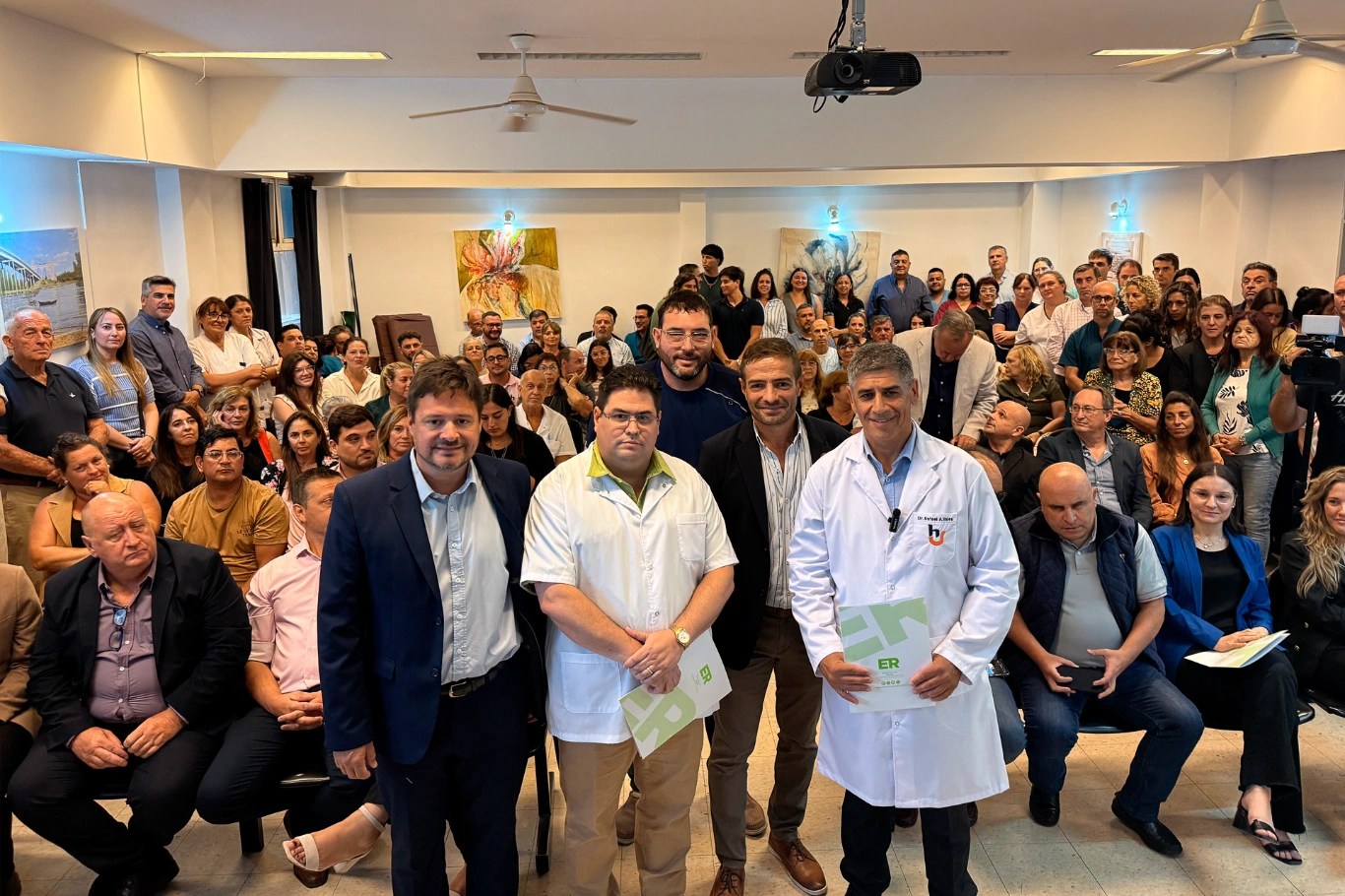 En Concepción del Uruguay, el ministro de Salud puso en funciones a nuevos directores