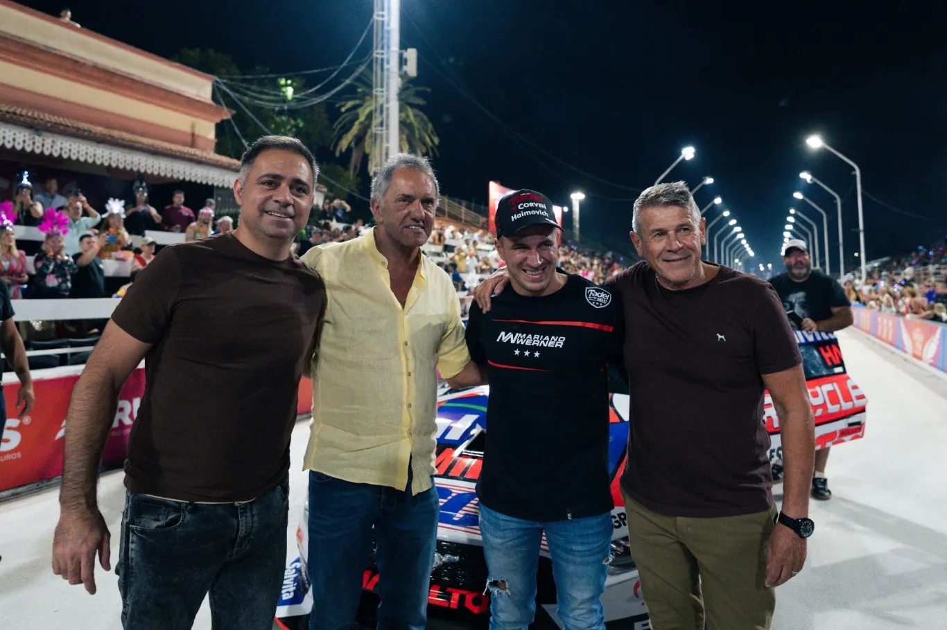 El Carnaval de Gualeguaychú abrió febrero con la presencia de Scioli