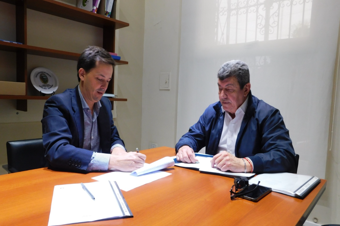 Trabajan para dar respuestas habitacionales a vecinos de Nogoyá