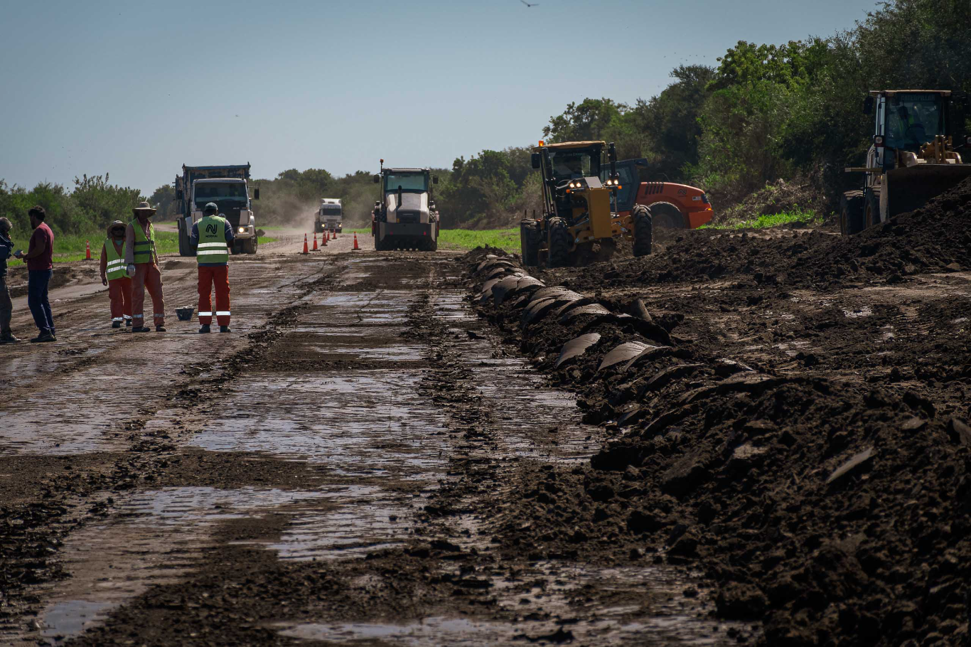 Tras la postergación de años, inician los trabajos en el acceso a Puerto Curtiembre