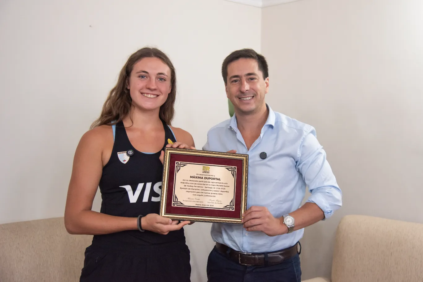 Reconocimiento de la provincia a Máxima Duportal por su proyección en el hockey sobre césped argenti