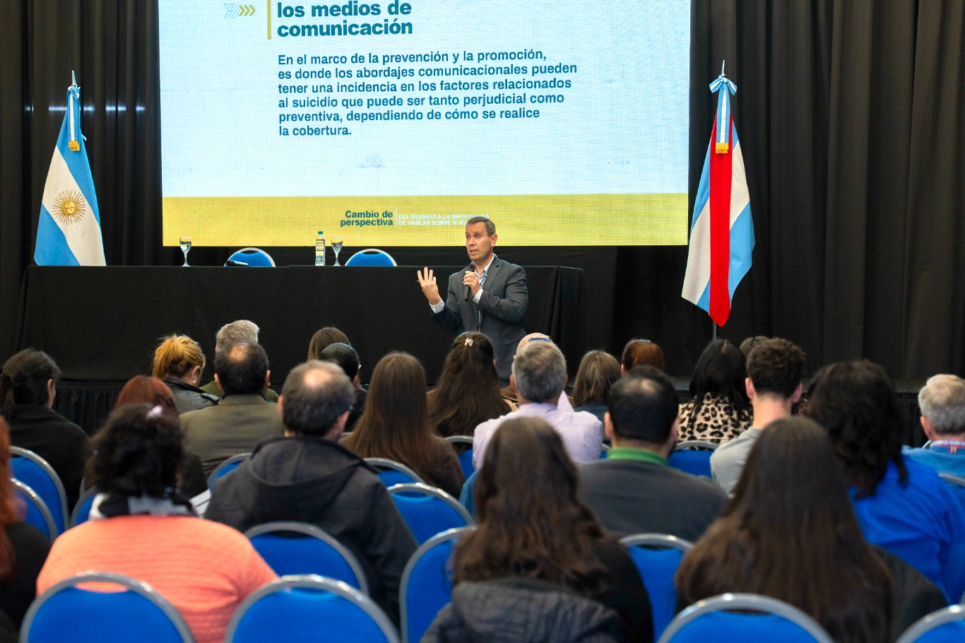 Salud retoma los conversatorios sobre comunicación responsable en salud mental y prevención del suic