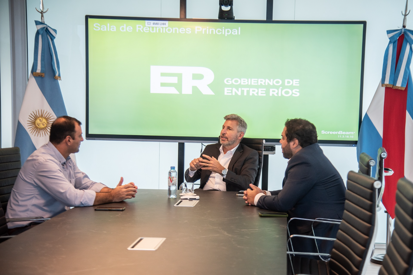 En plena audiencia, se pusieron en marcha soluciones para la comunidad de Puerto Yeruá