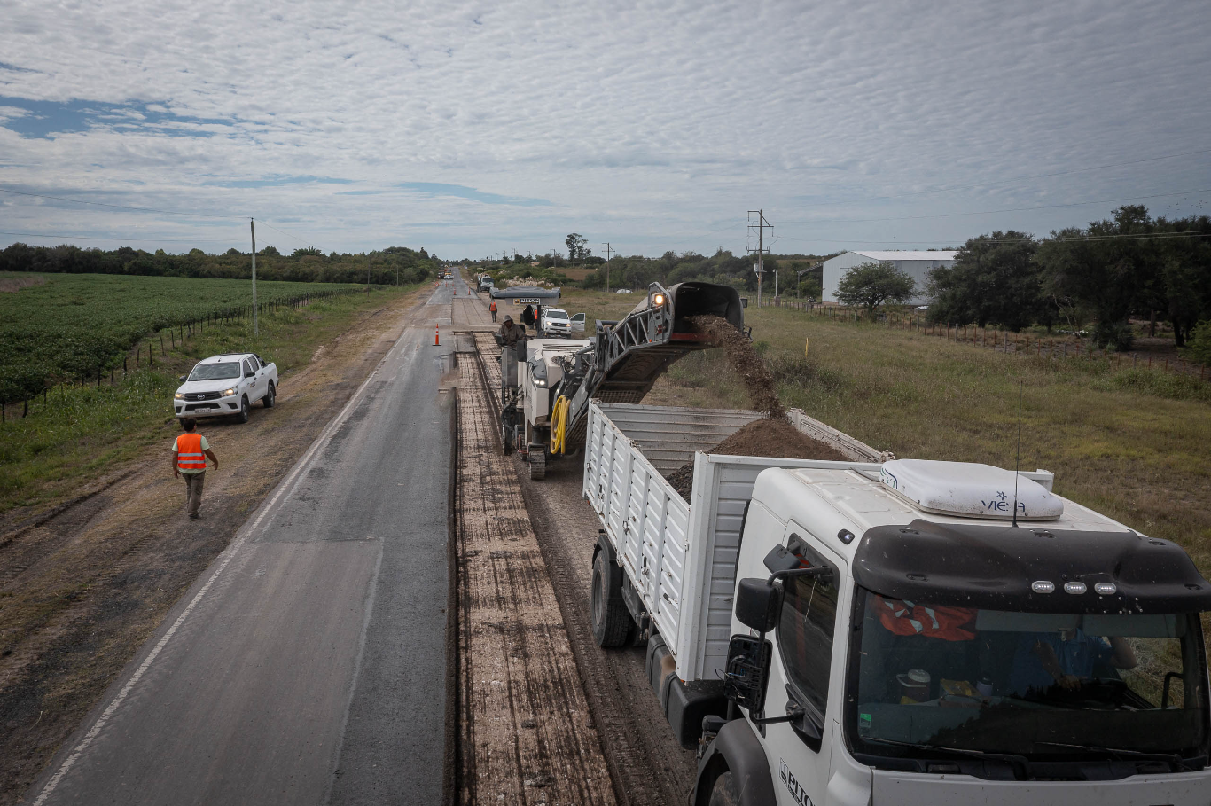 Se ejecutan tareas complementarias a la obra de la ruta provincial A 03