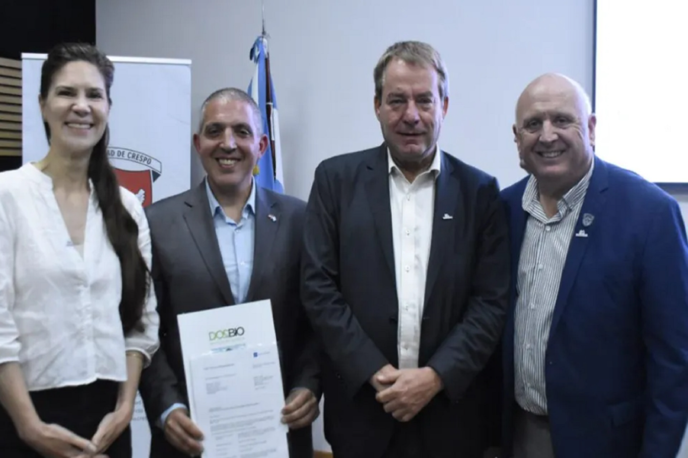 El gobierno participó de la presentación del proyecto de plantas de biogás en Crespo y Villaguay