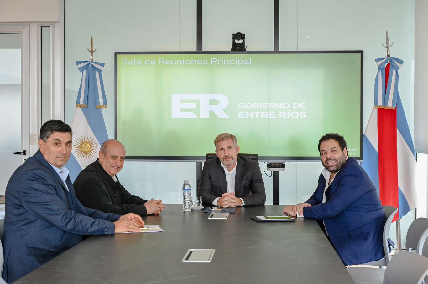 Frigerio se reunió con intendentes del departamento La Paz para avanzar en una agenda conjunta