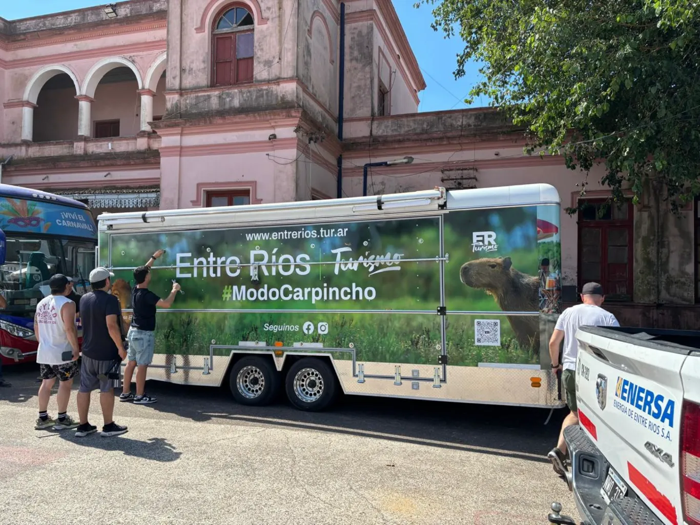 La Oficina Móvil de Turismo inició su recorrido de promoción por Entre Ríos