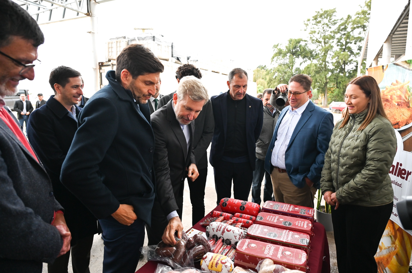 Frigerio y Pullaro entregaron el decreto de adhesión al RINI a Granalier