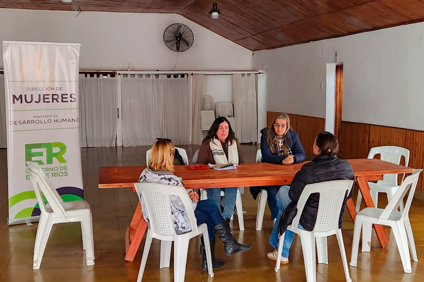 Punto Móvil Mujer continúa recorriendo comunidades entrerrianas