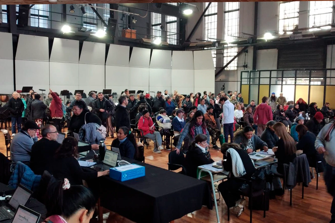 Extienden en Paraná el operativo de renovación de las Tarjetas Riesgo Social vencidas