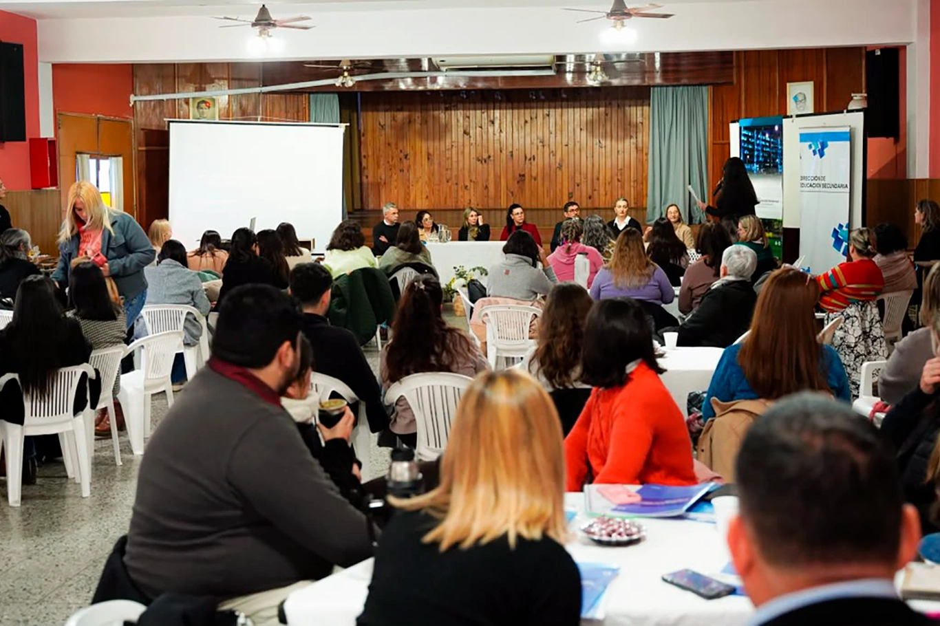 Se realizó el tercer encuentro de Red de Secundarias Innovadoras con eje en el uso pedagógico de la