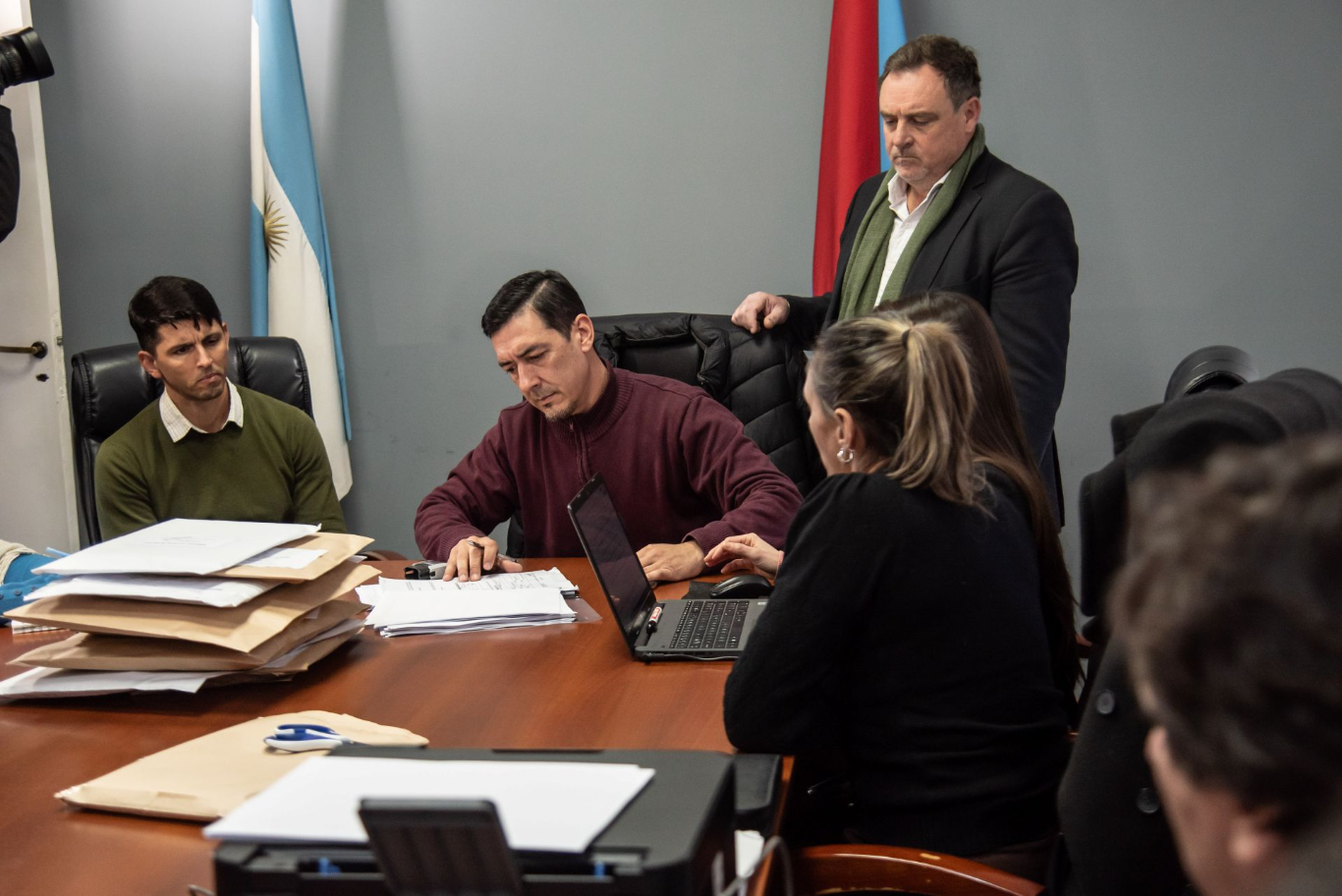 Se abrieron los sobres de las licitaciones para adquirir maquinaria vial por más de 12.000 millones