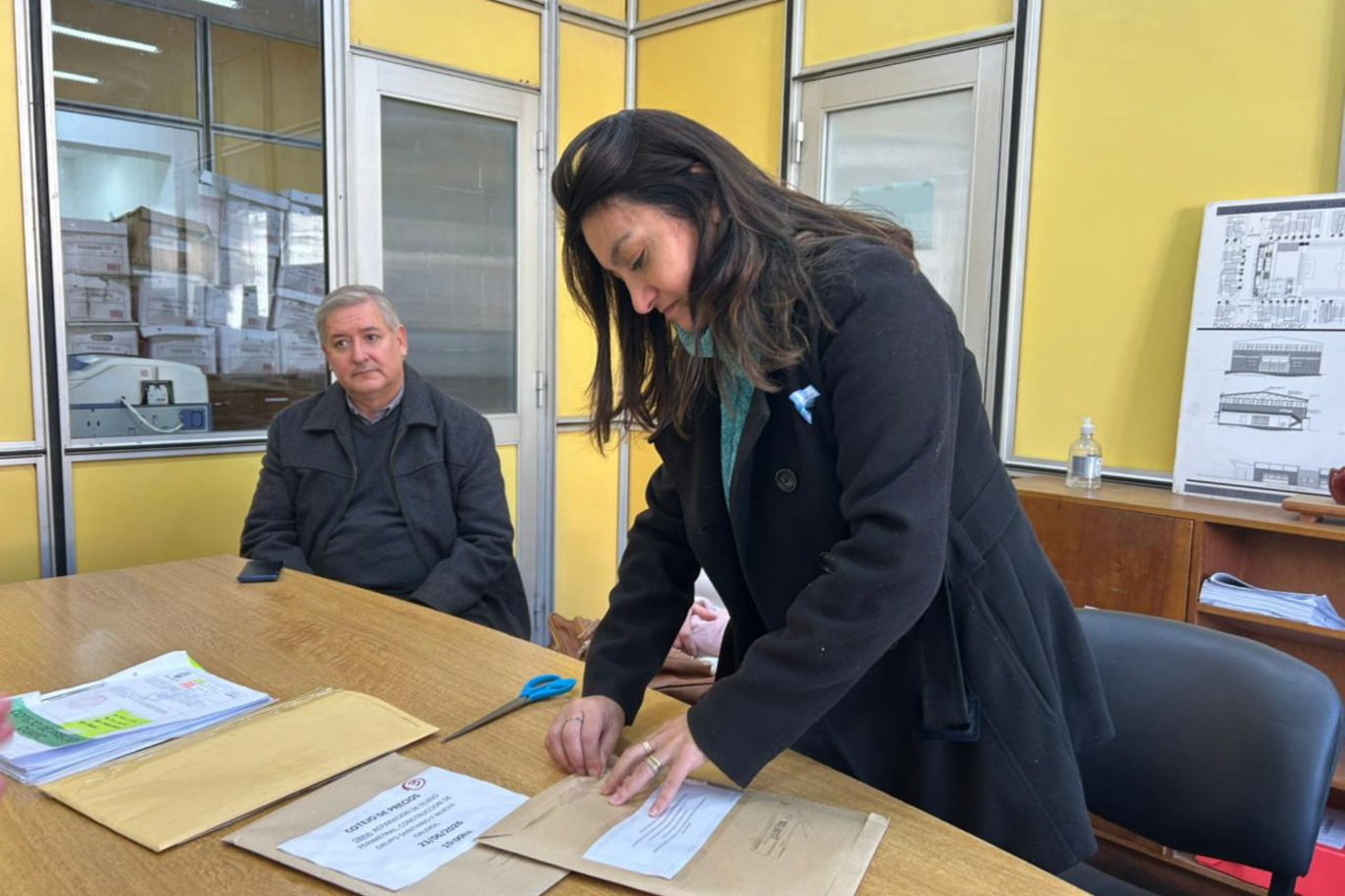 Se presentaron tres oferentes para intervenciones edilicias en escuela de Gobernador Etchevehere