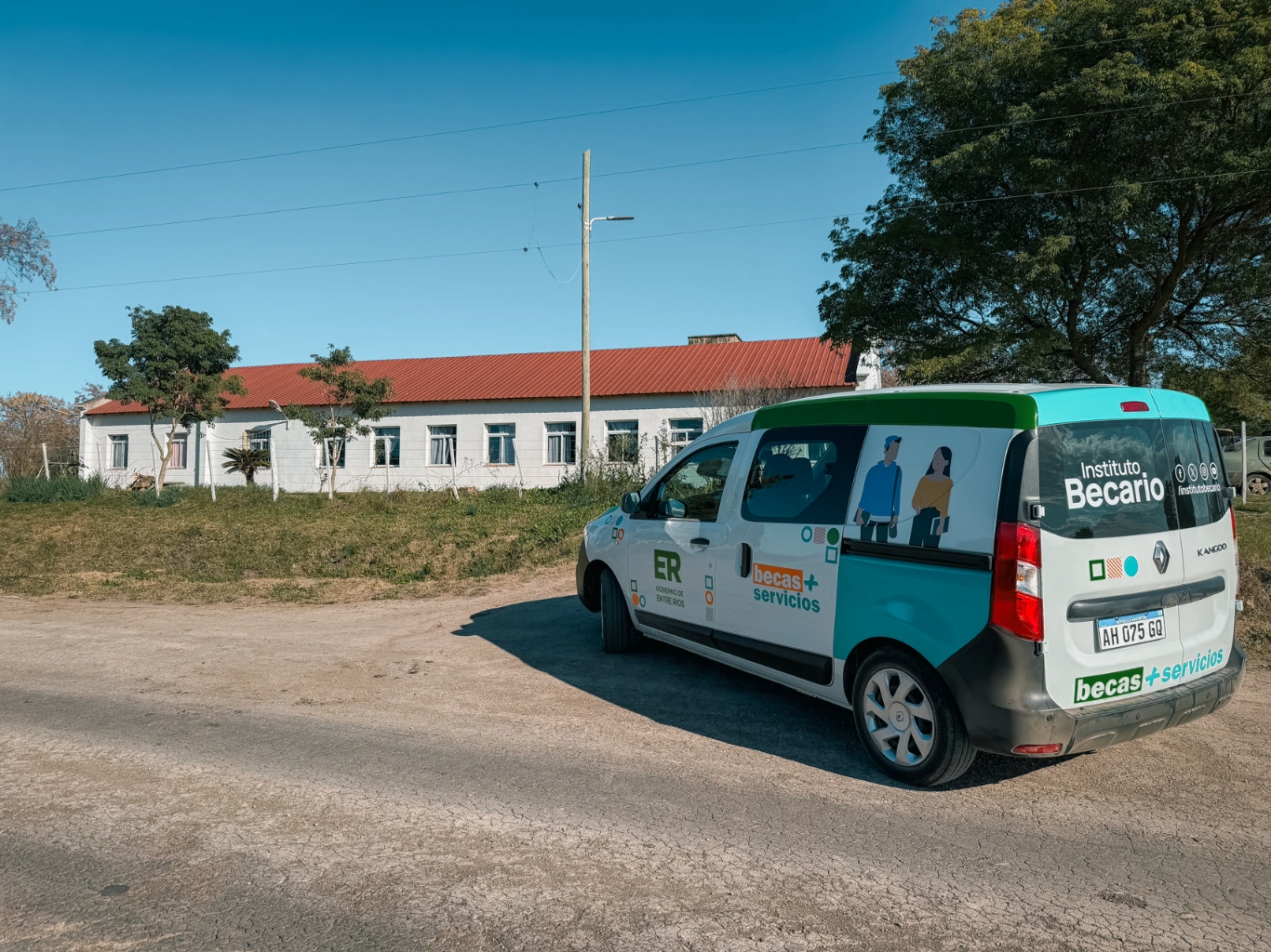 El Becario acompañó recorridos del Transporte Escolar Rural