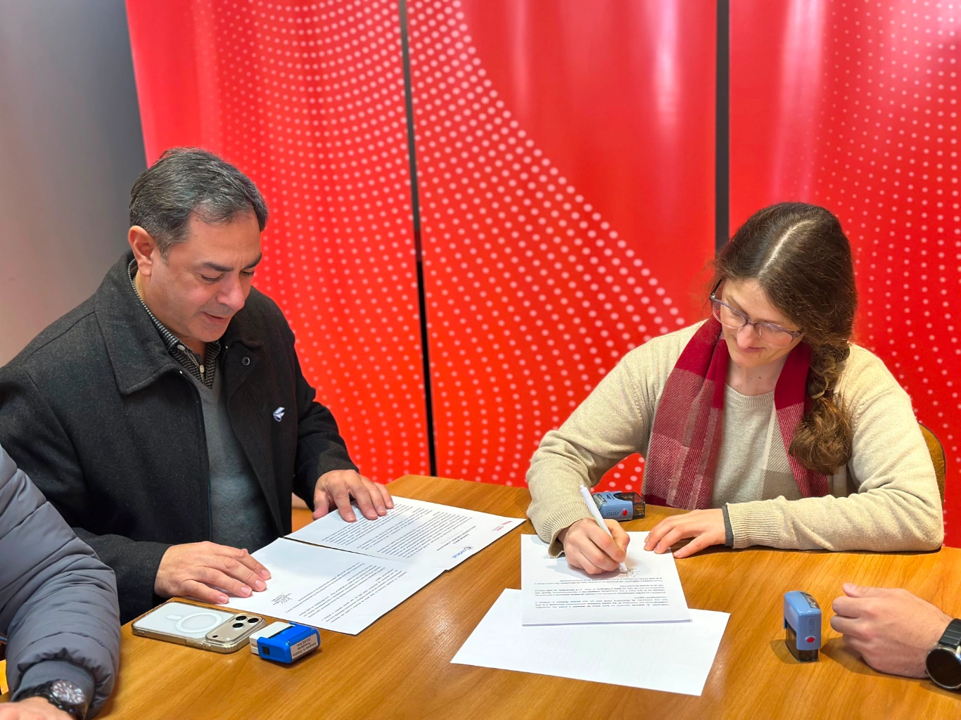 Codesal y el Colegio de Arquitectos diseñarán proyectos para potenciar el lago Salto Grande