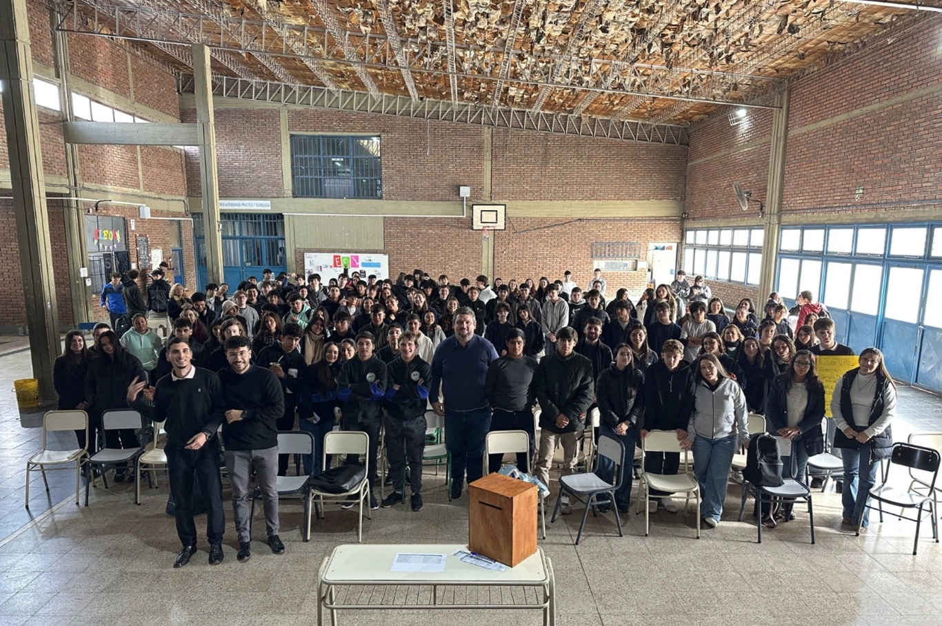 Con la participación de más de 1900 estudiantes y docentes finalizó el ciclo de formación