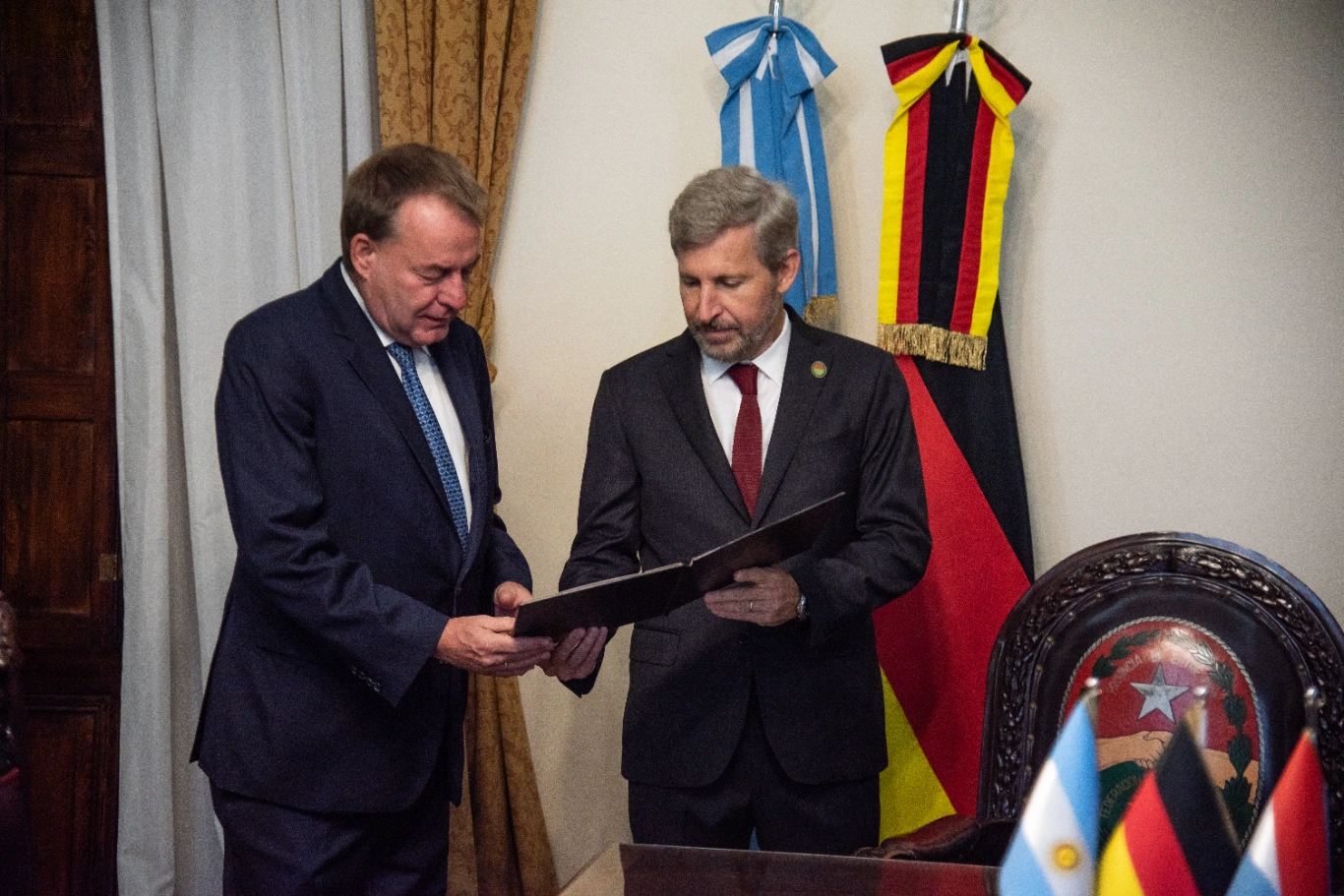 Frigerio desarrollará una agenda estratégica en el Puerto de Hamburgo para potenciar las exportacion