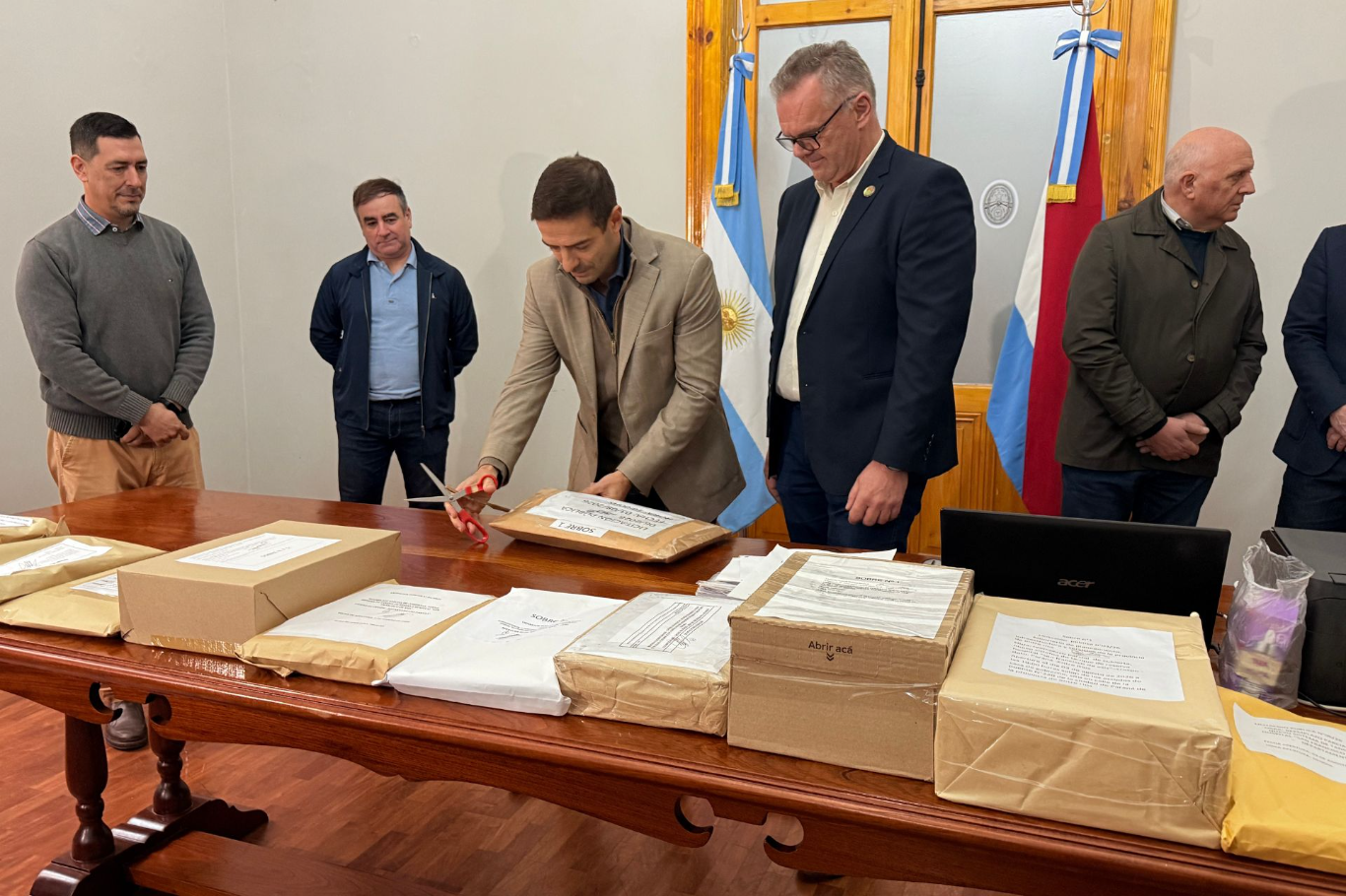 Doce oferentes se presentaron para obras de infraestructura en el Hospital San Francisco de Asís de Crespo