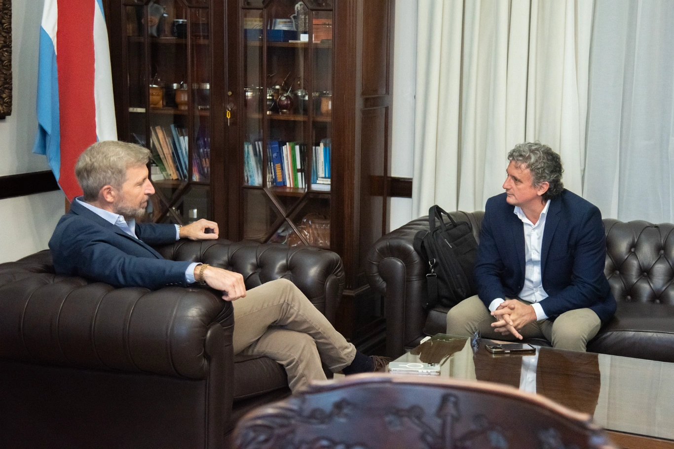 Frigerio y Bravo analizaron proyectos estratégicos de vivienda e infraestructura para Federación