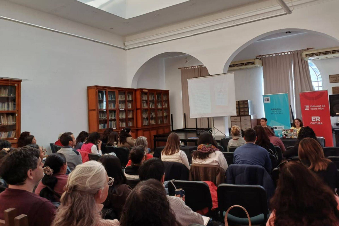 Más de 200 personas comenzaron el ciclo de microseminarios sobre Literaturas Escritas en Entre Ríos