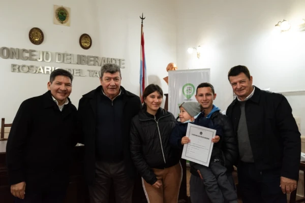 Se entregaron 109 escrituras de viviendas en Rosario del Tala, Gobernador Mansilla y Las Guachas