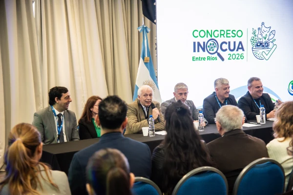 Unos 500 científicos y técnicos de bromatología sesionan en Paraná