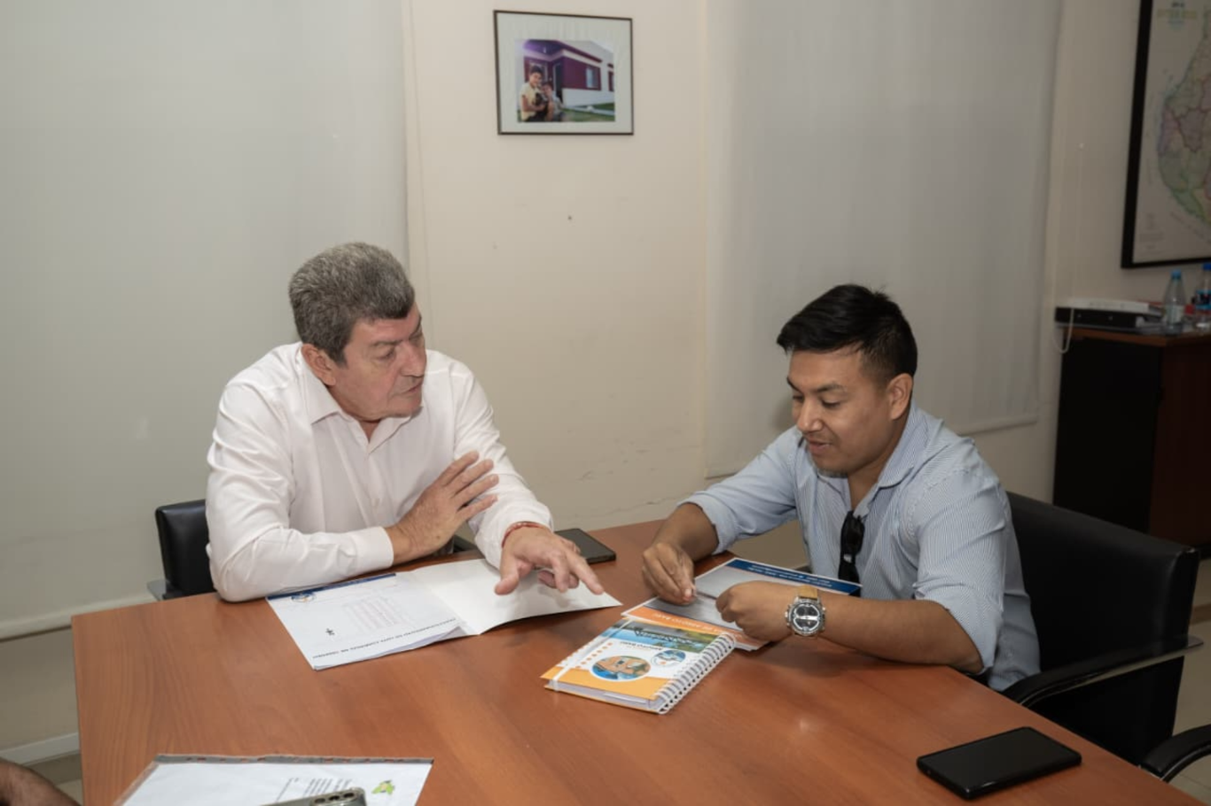 El IAPV evaluó la situación habitacional y proyecta acciones conjuntas con Arroyo Barú y La Criolla